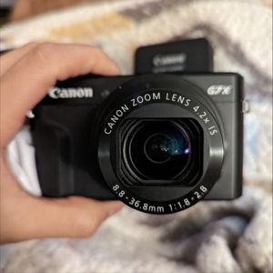 Canon PowerShot g7x mark Ii camera